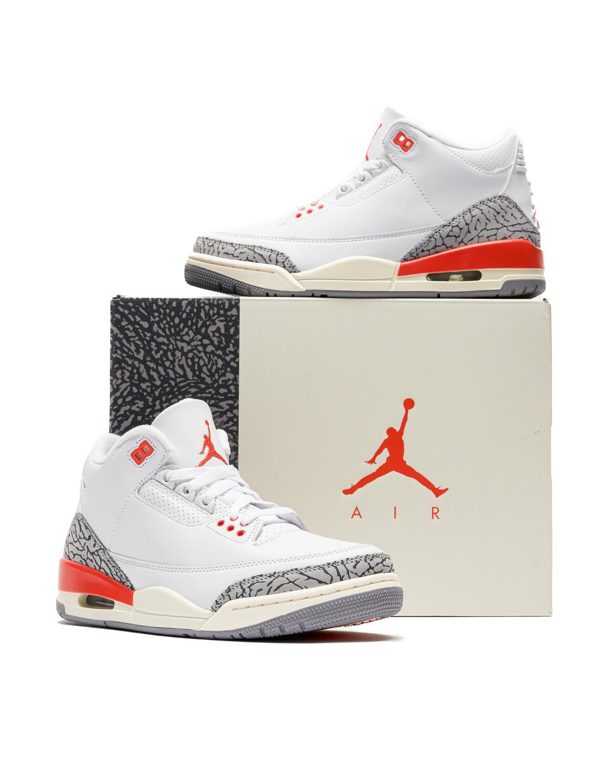 air-jordan-wmns-3-retro-white-